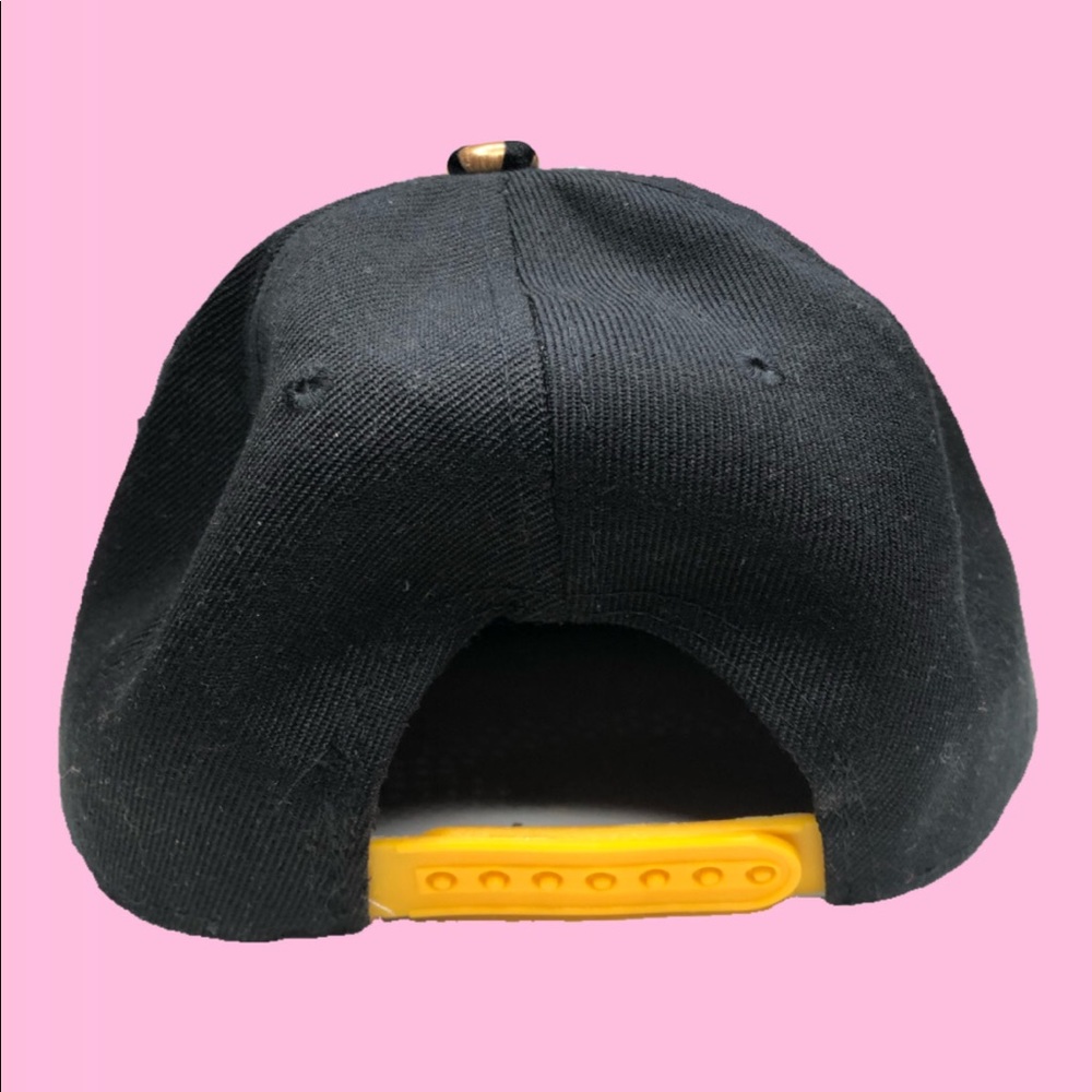 Fly Hat - Picture 2 of 3